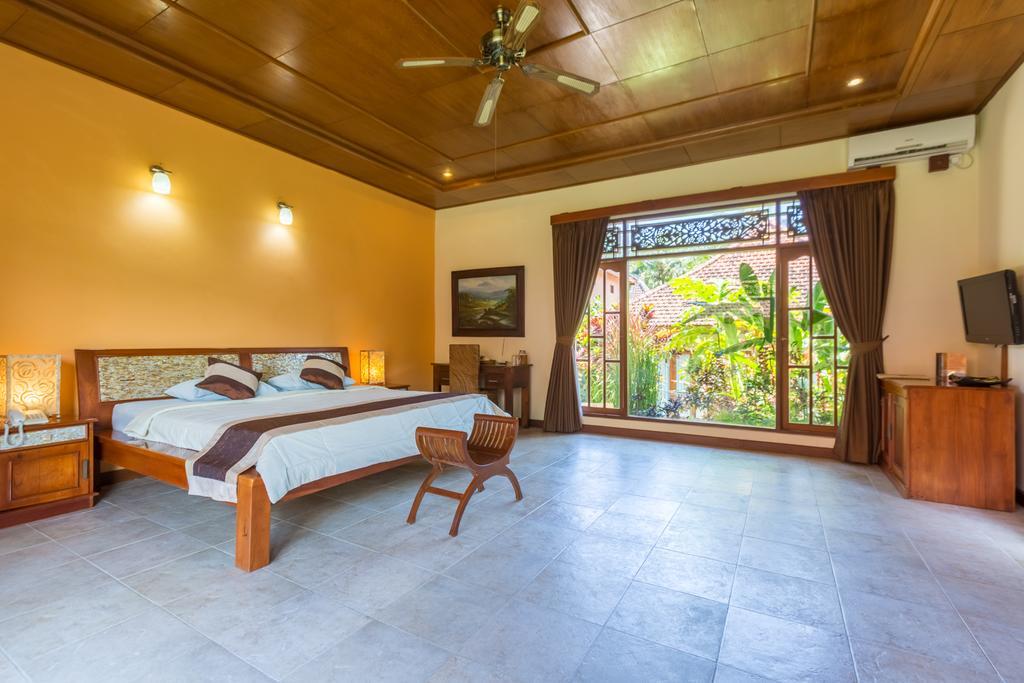 Hotel Villa Ubud Buitenkant foto